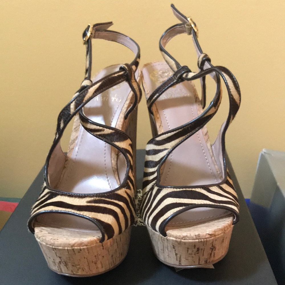 Vince camuto
